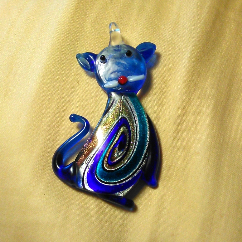 VINTAGE HANDMADE GLASS CAT CHARM BLUE W/ MULTI COLOR SWIRLS 2 X 1 1/4 "